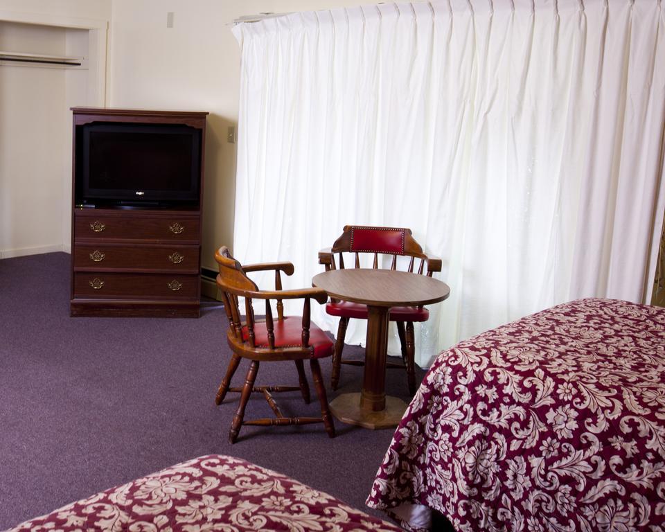 Charlie'S Motel Frostburg Dış mekan fotoğraf