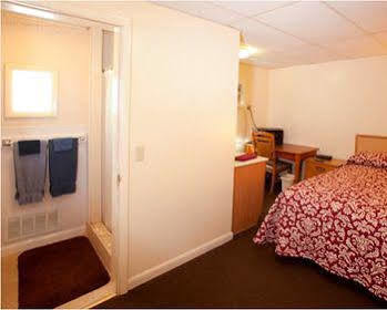 Charlie'S Motel Frostburg Dış mekan fotoğraf